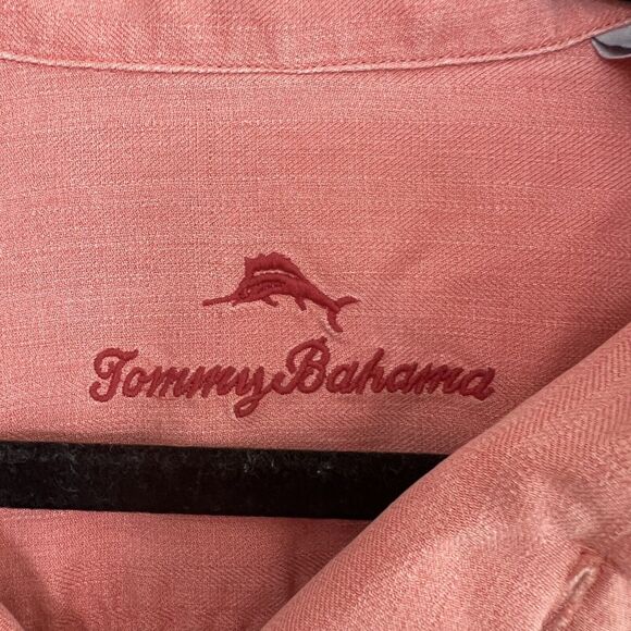 Tommy‎ Bahama Men’s 100% Silk Hawaiian Flower Shirt Size Large - Picture 2 of 11